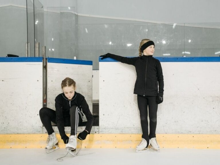 what to wear ice skating indoors