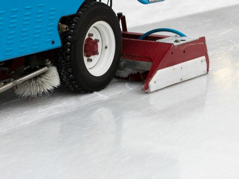 how ice rinks are made