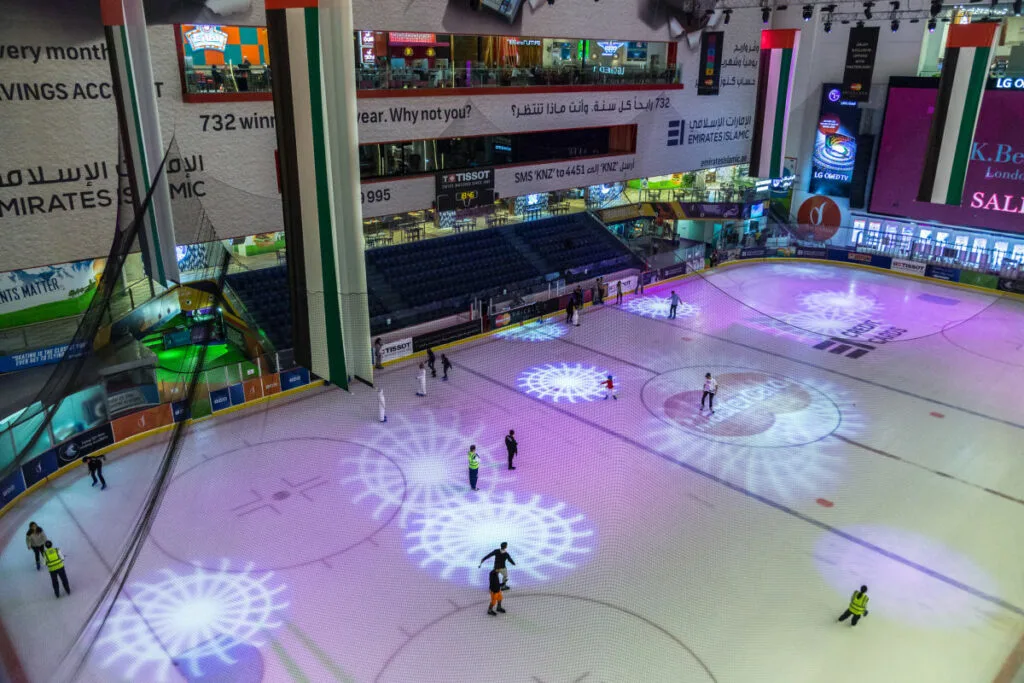 DUBAI, UAE - DECEMBER 5: The ice rink at The Dubai Mall, UAE. December 5, 2015 in Dubai, United Arab Emirates